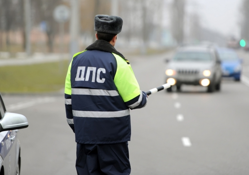 В Новочеркасске 845 нарушителей ПДД попали в руки полиции в январе