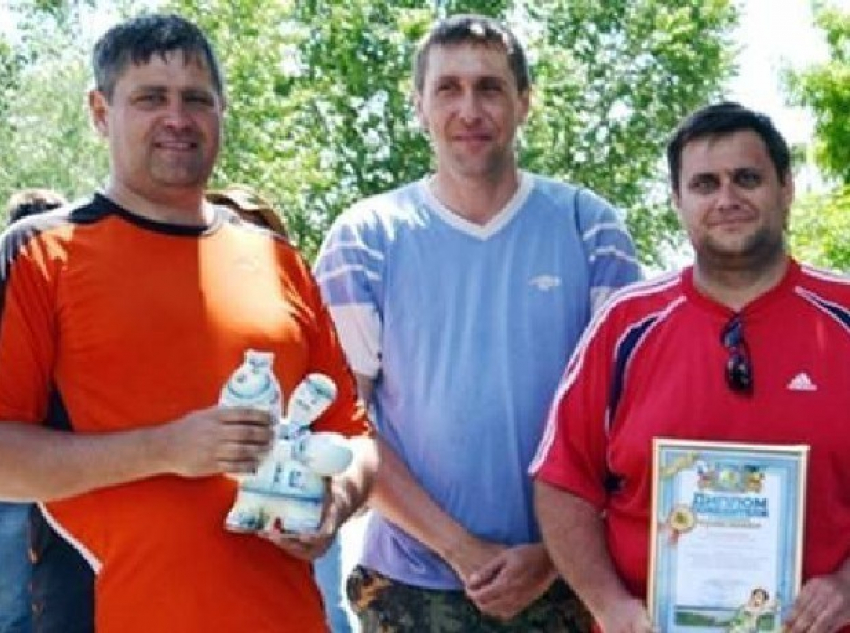 Юристы из администрации Новочеркасска стали лучшими рыбаками в Ростовской области