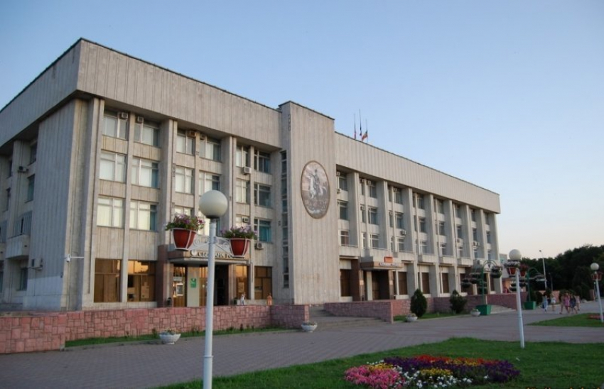 Администрация Новочеркасска хочет взять кредит в 32 миллиона рублей
