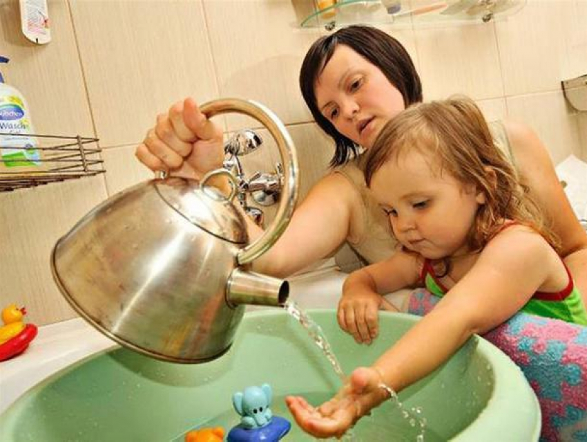 В Новочеркасске начались плановые отключения горячей воды