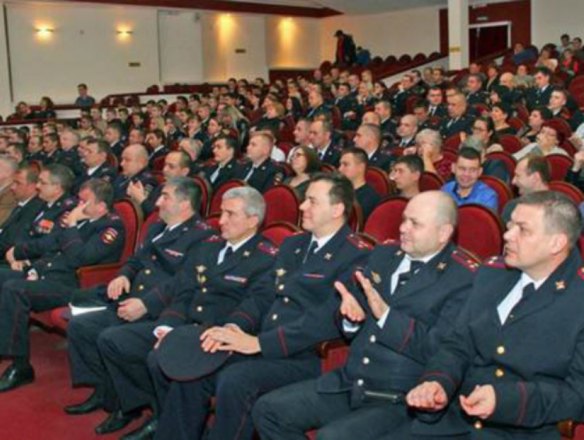 Полицейских Новочеркасска признали лучшими в Ростовской области