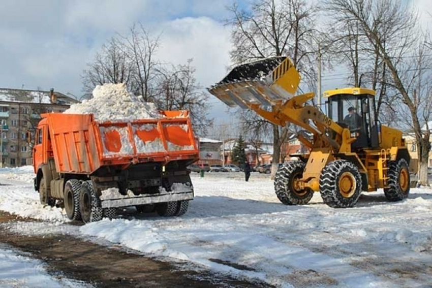 В Новочеркасске снег с городских улиц будут складировать в районе Кривянки