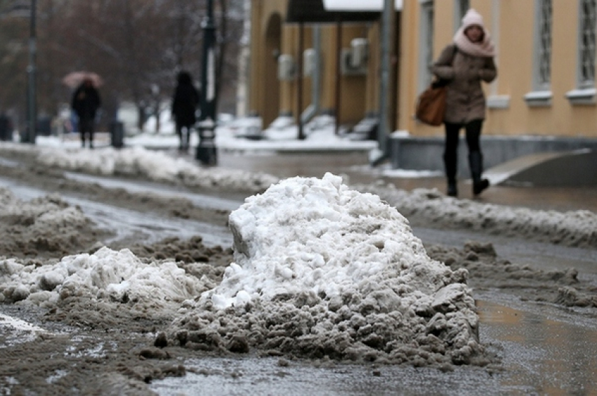 Новочеркасцев ждут на выходных слякоть и потепление